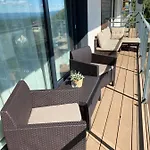 Widokowy 9 Dwupoziomowy Sauna Jacuzzi Apartmán Szczyrk