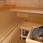 Widokowy 9 Dwupoziomowy Sauna Jacuzzi