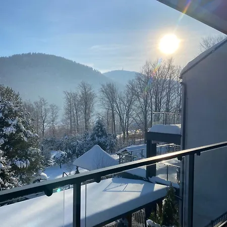 Widokowy 9 Dwupoziomowy Sauna Jacuzzi Lägenhet Szczyrk