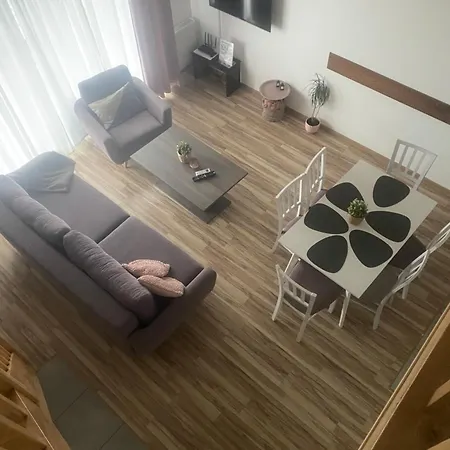 Widokowy 9 Dwupoziomowy Sauna Jacuzzi