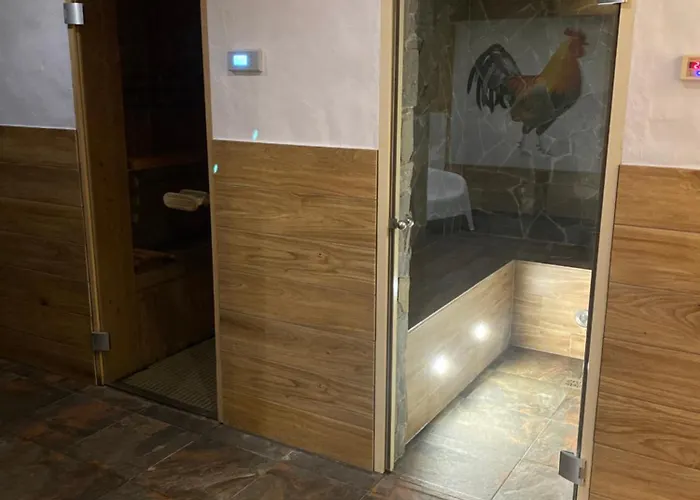 Widokowy 9 Dwupoziomowy Sauna Jacuzzi شقة *