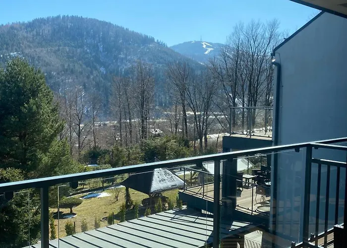 Widokowy 9 Dwupoziomowy Sauna Jacuzzi